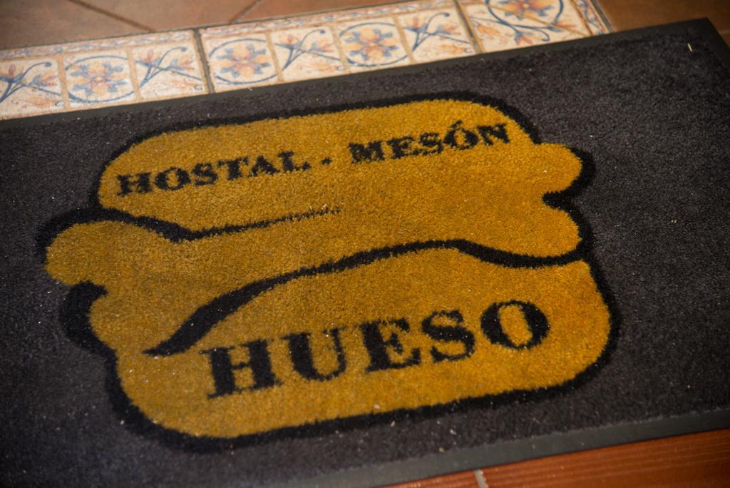 Hostal Hueso Trujillo Exteriör bild